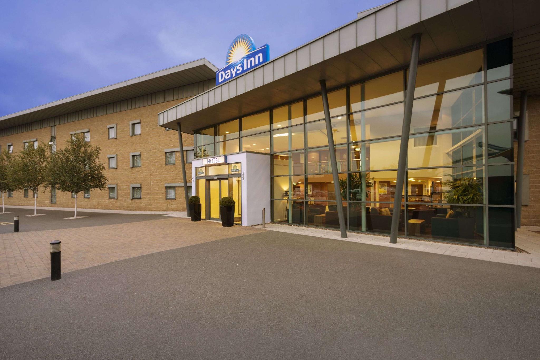 Days Inn Wetherby Exterior photo