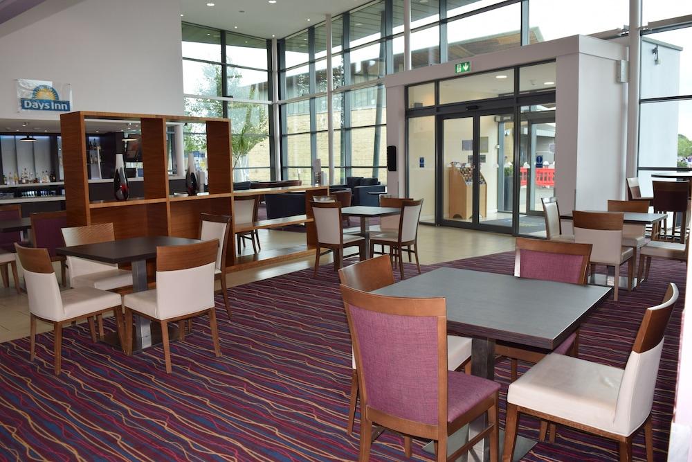 Days Inn Wetherby Exterior photo