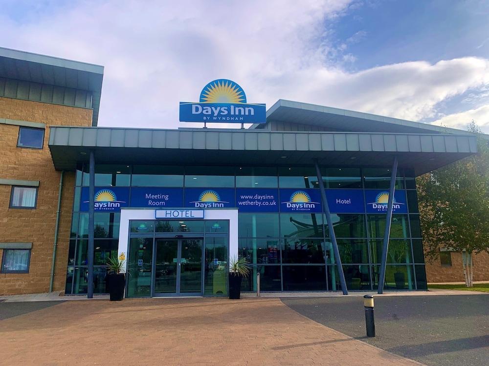 Days Inn Wetherby Exterior photo